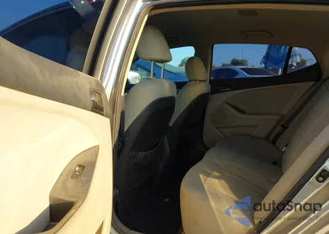 2011 Kia Optima Lx z USA, uszkodzony, nr VIN KNAGM4A75B5096703